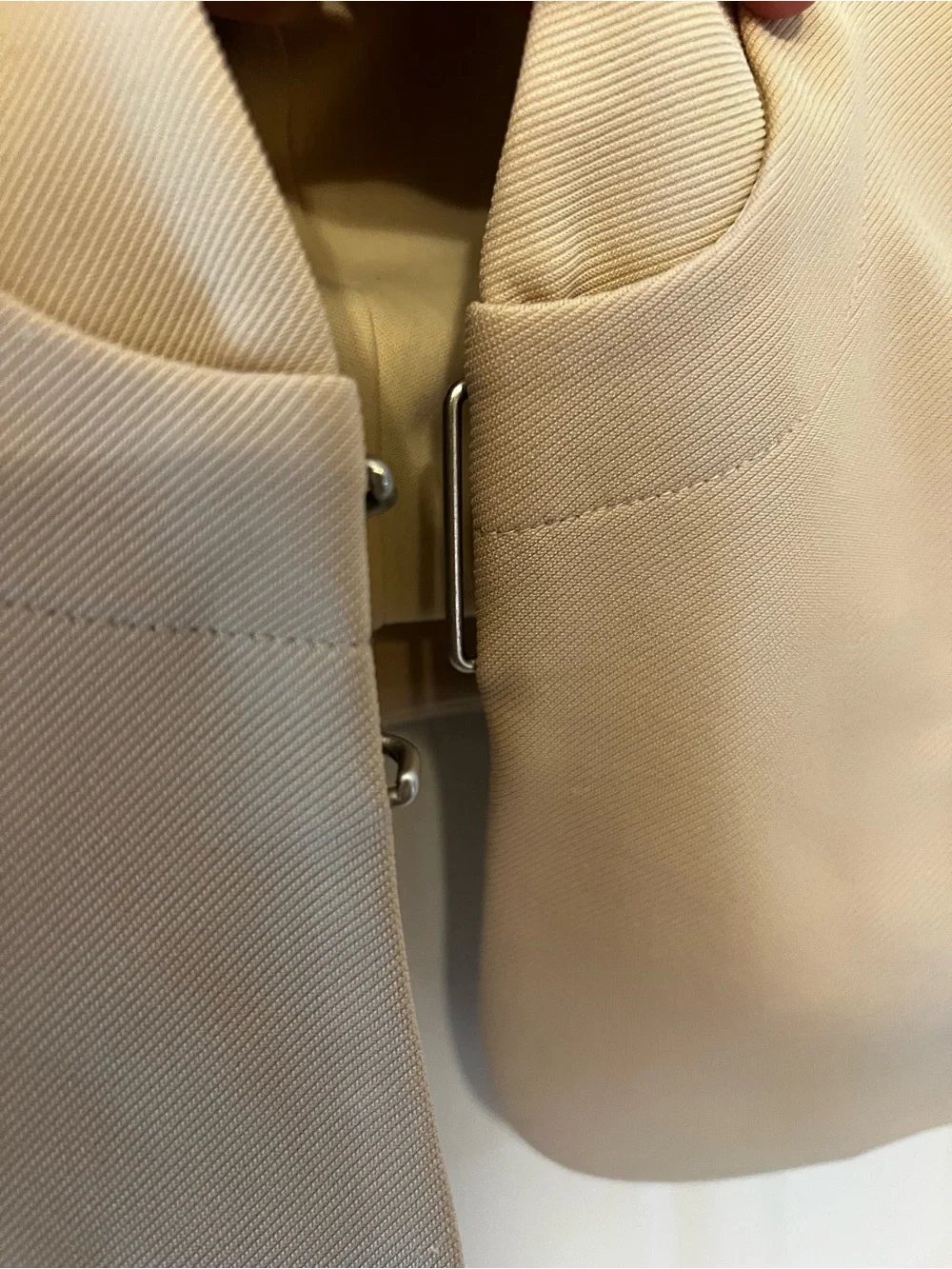 ZAC Zac Posen Cropped Blazer in Light Beige, Size 0